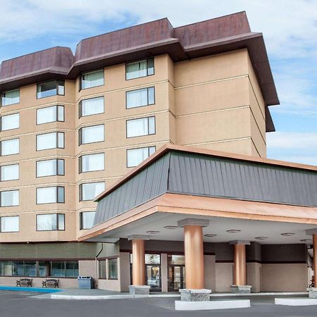 Hotel Baymont By Wyndham Red Deer Extérieur photo