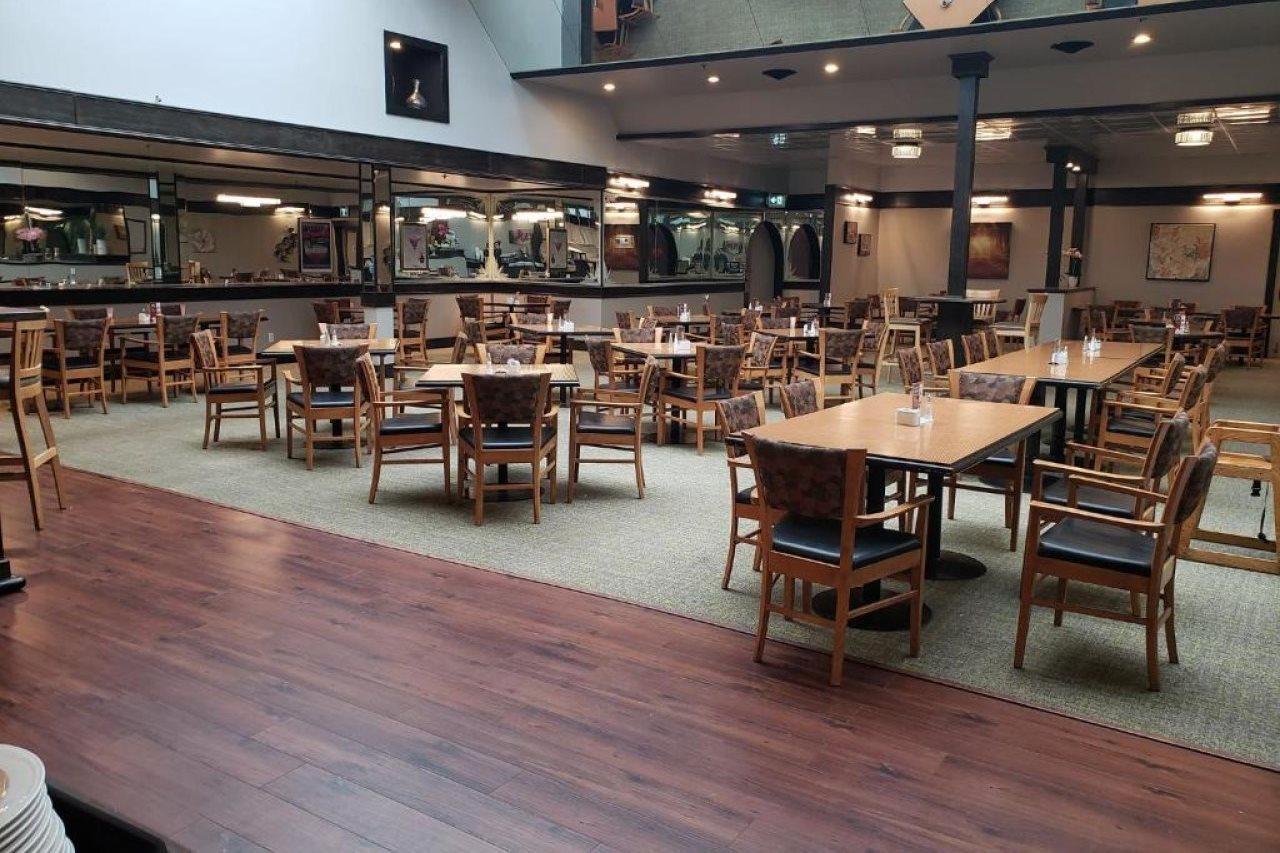 Hotel Baymont By Wyndham Red Deer Extérieur photo