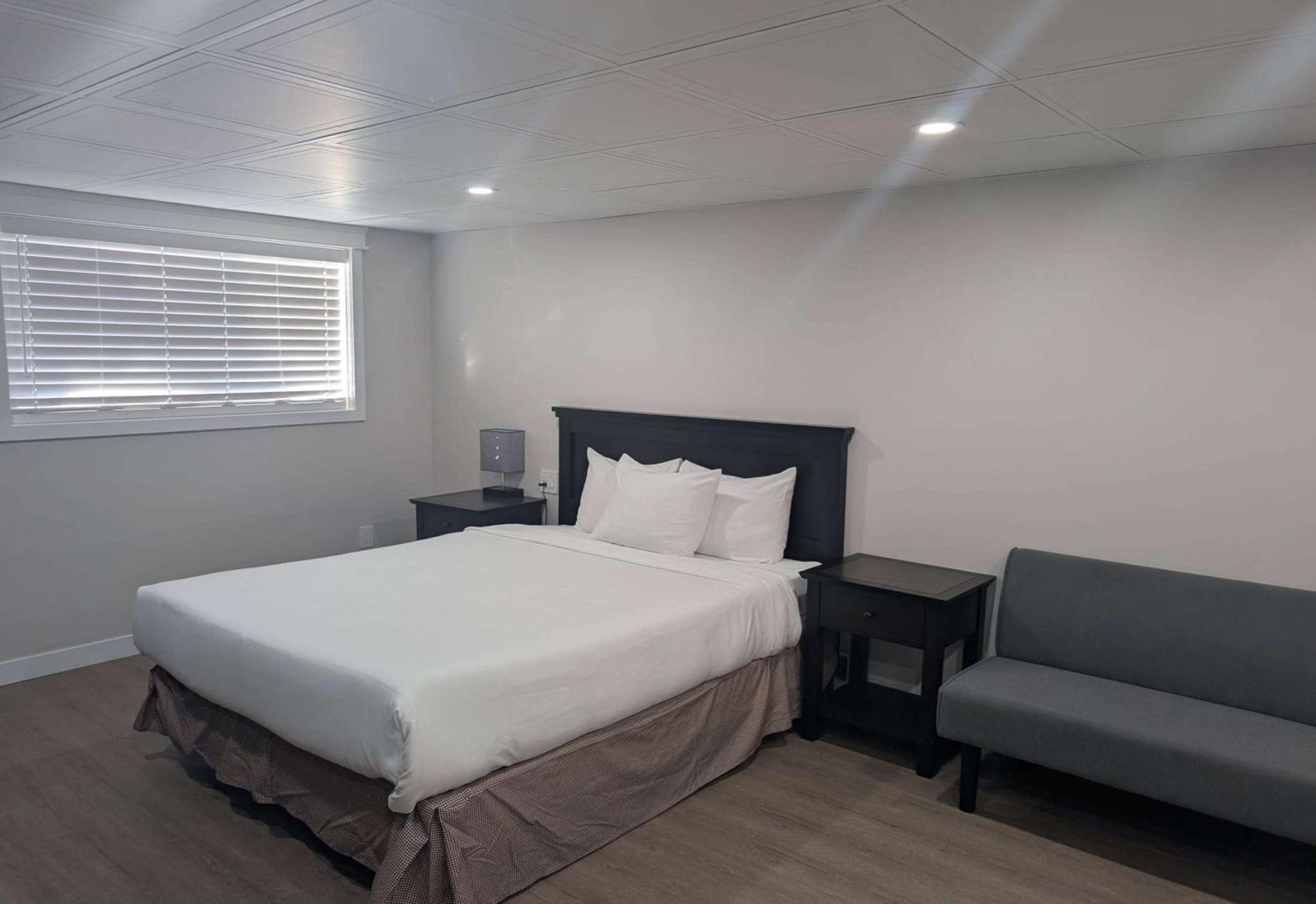 Hotel Baymont By Wyndham Red Deer Extérieur photo