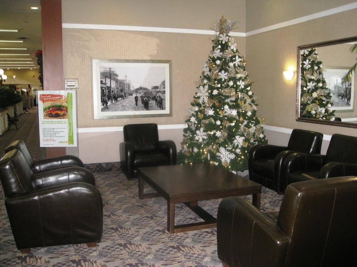 Hotel Baymont By Wyndham Red Deer Extérieur photo